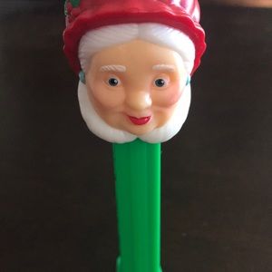 PEZ 2006 Mrs. Claus Dispenser With Feet (Loose) SANTA Christmas